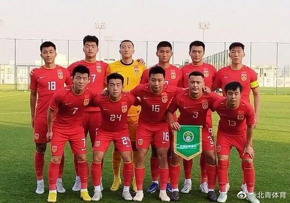 它将弗兰克;赫伯特史诗级别的系列压缩在了 2 个多小时，尽管拥有美轮美奂的视觉效果，却被普遍认为;混乱无比